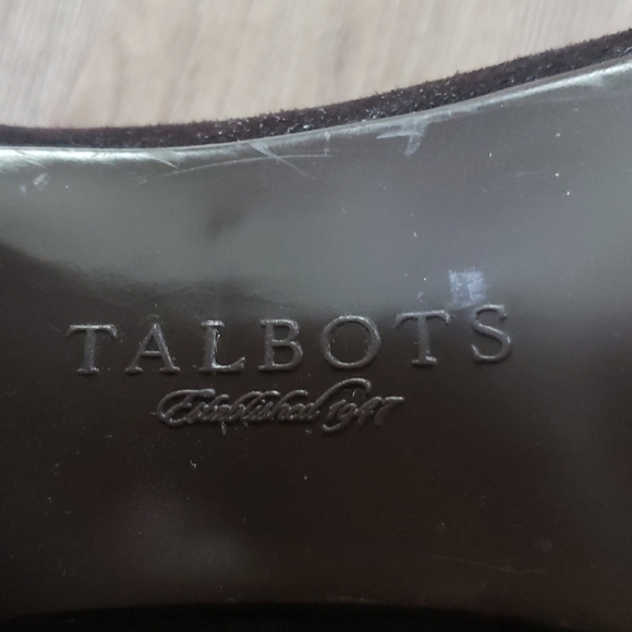 Talbots Real Suede Heeled Booties sz 10 GUC - Picture 7 of 8